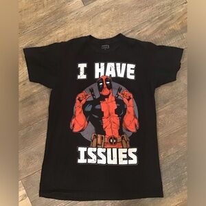 Marvel Black and Red Deadpool  T-Shirt size Small